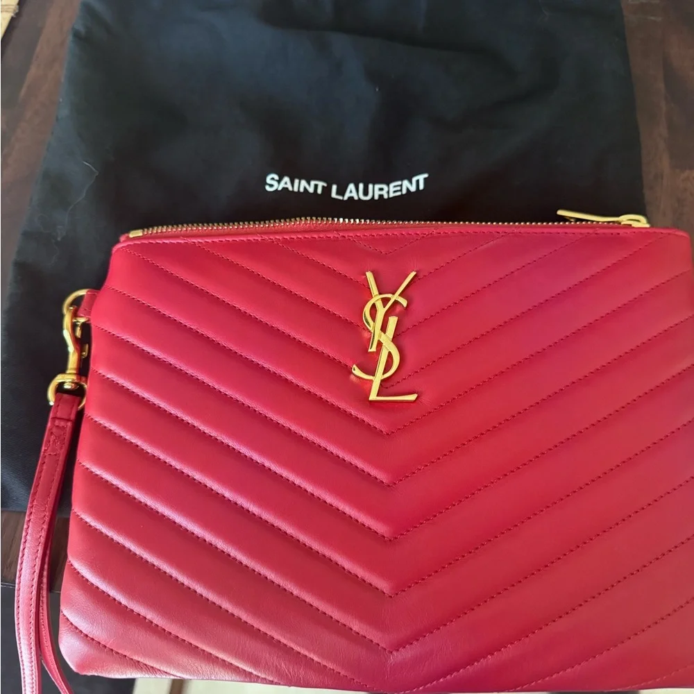 Saint Laurent Pink Quilted Leather Wristlet - Picture 2 of 3